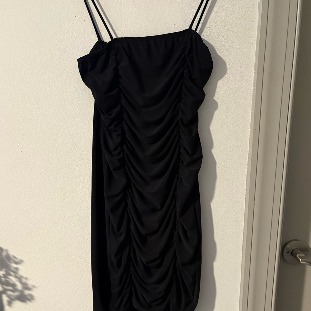 Elegant Black Ruched Dress